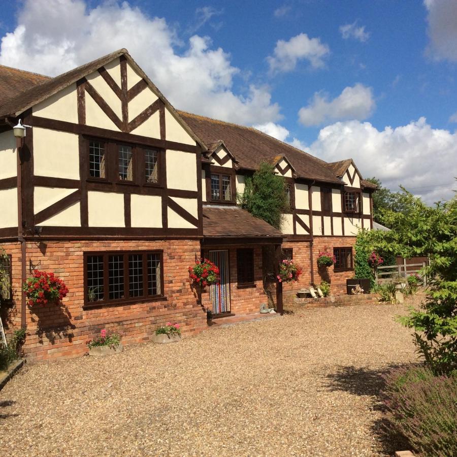 Nightingale B&B Pershore Bagian luar foto
