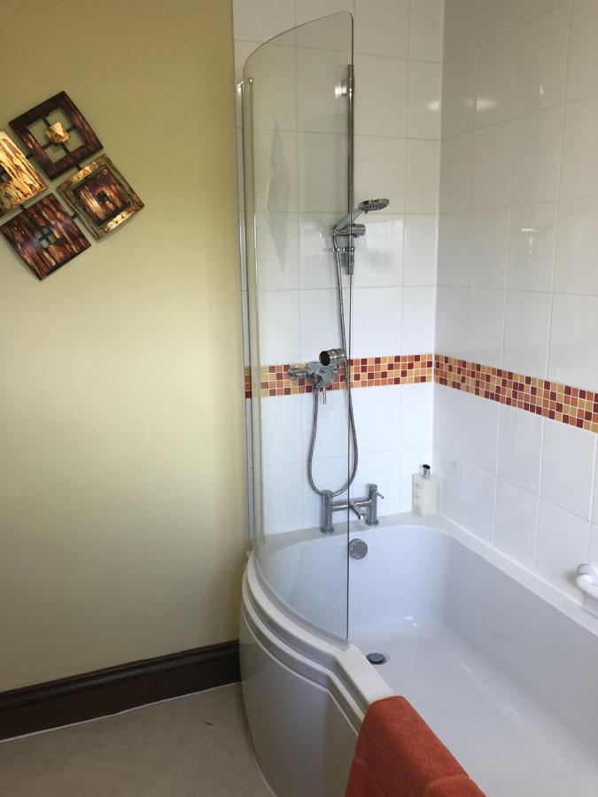 Nightingale B&B Pershore Bagian luar foto